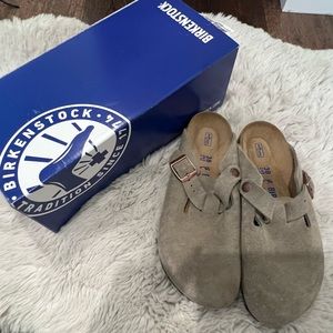 Birkenstock Boston clogs